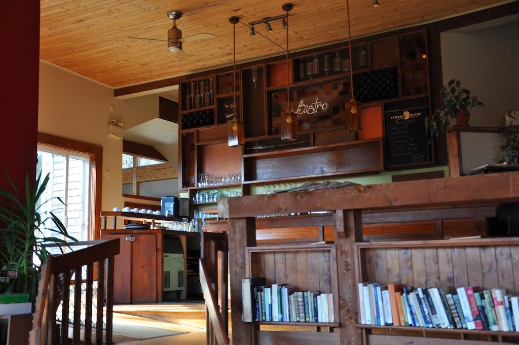 מגוג La Petite Auberge De Jouvence מראה חיצוני תמונה